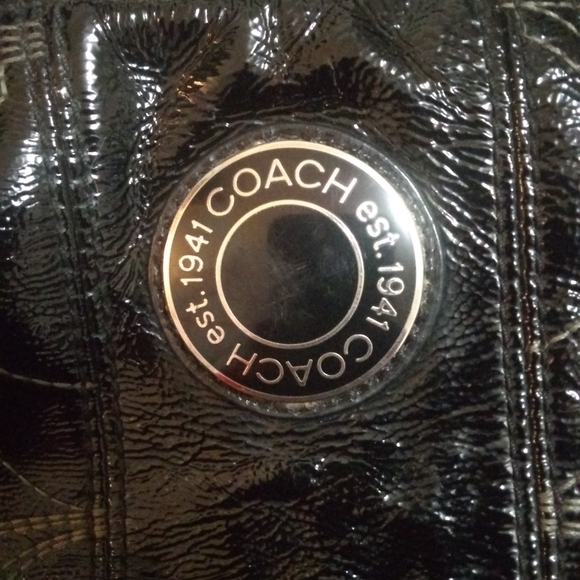 Coach - Picture 3 of 4